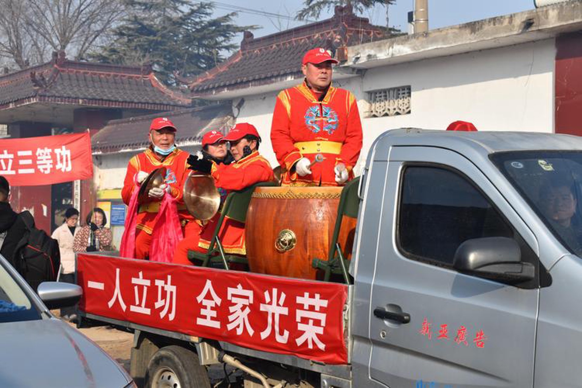 移祖肴塑业